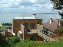 Gurnard_house_rear_small_primary
